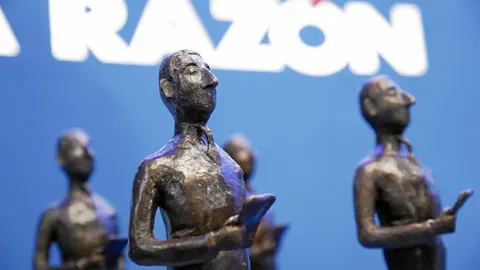 La estatuilla hecha a imagen de Alfonso Ussía, el columnista de LA RAZÓN