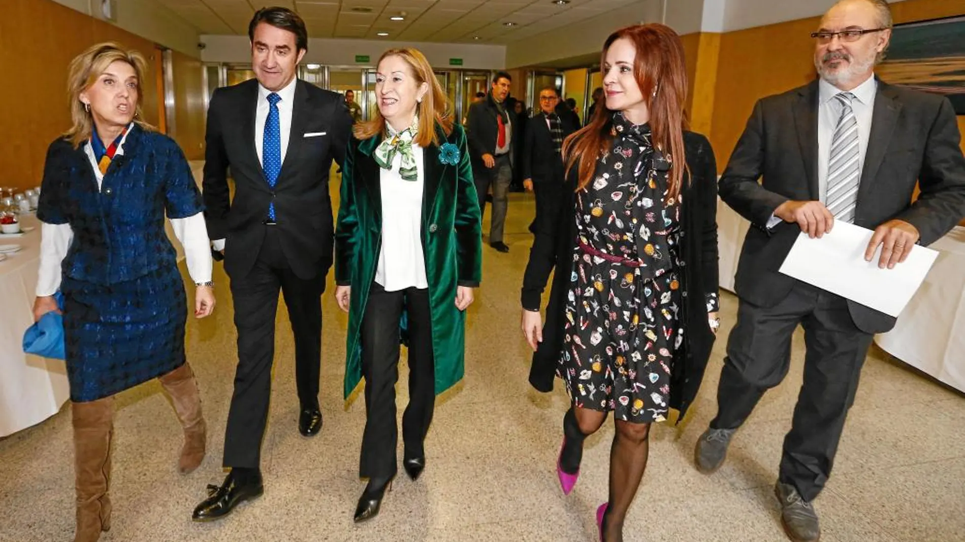 María José Salgueiro, Juan Carlos Suárez-Quiñones, Ana Pastor, Silvia Clemente y Alejandro Miranda