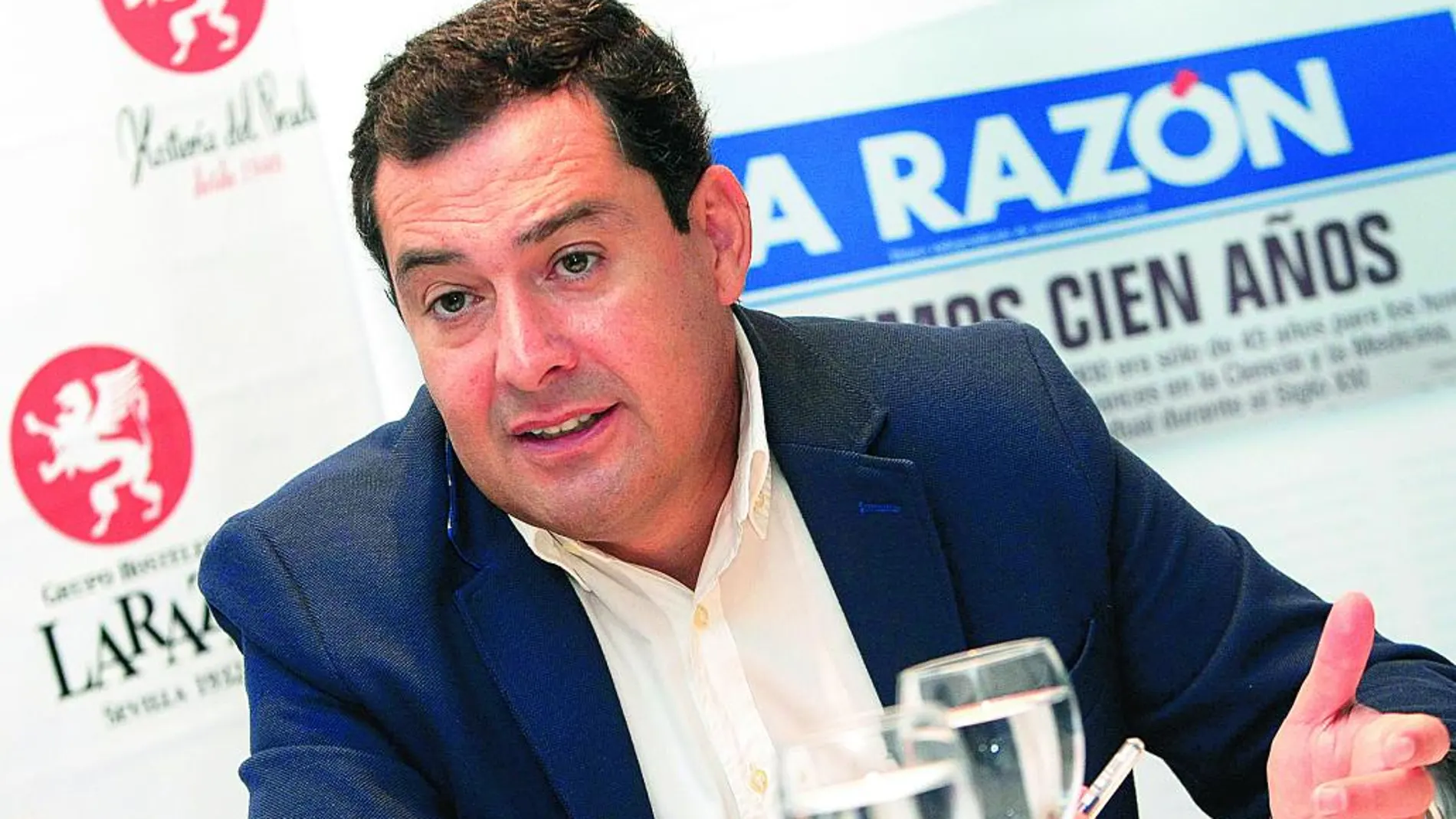 Encuentro de La Razon con Juanma Moreno