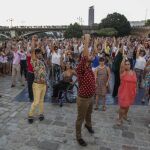 Flashmob inclusivo con José Galán en el muelle de la Sal el pasado jueves
