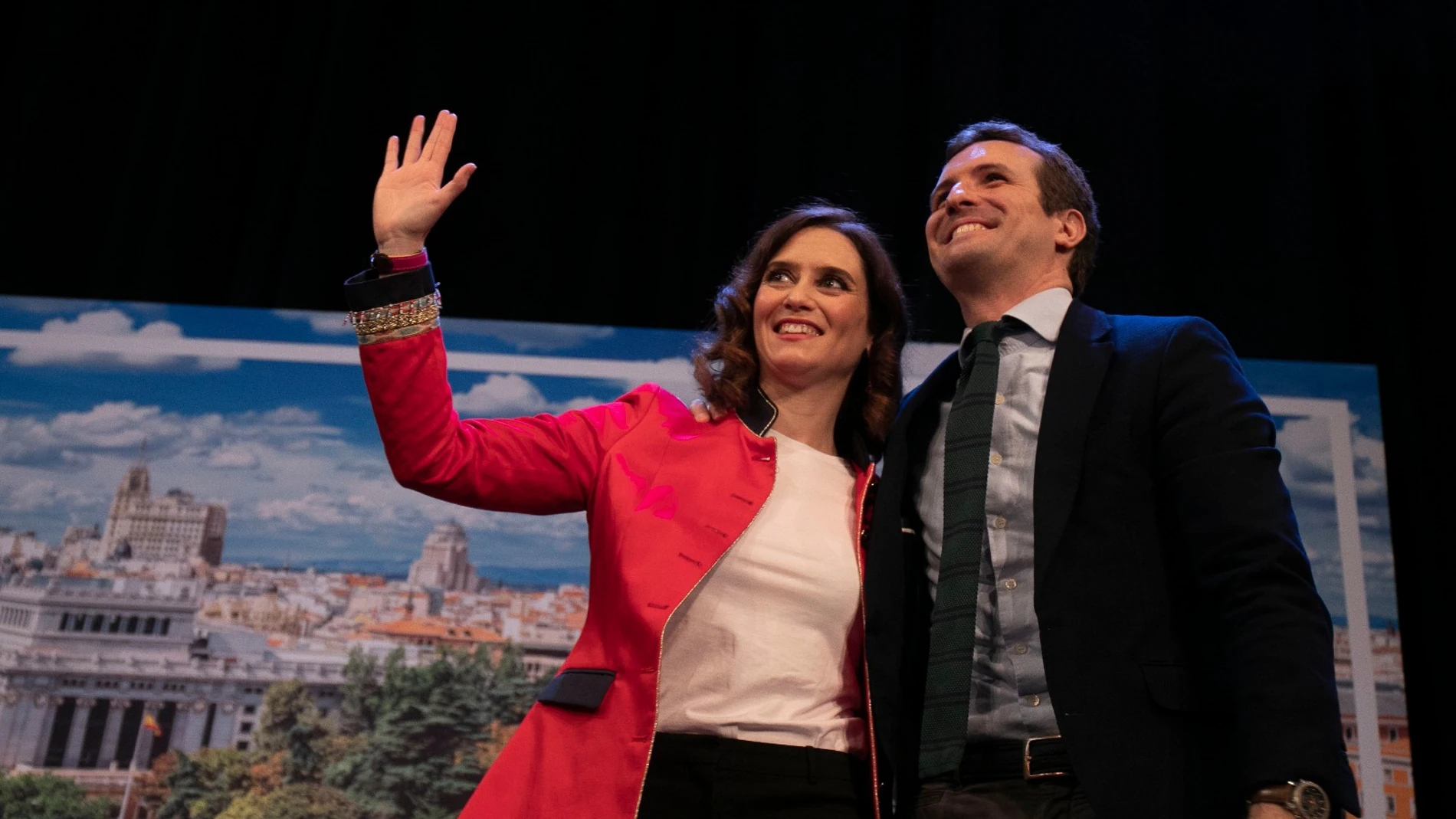 Isabel Díaz Ayuso el pasado domingo junto a Pablo Casado (Foto: A. Cuéllar)