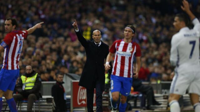 Zinedine Zidane, duarnte el partido
