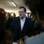 PP gana y PSOE segundo, según un sondeo