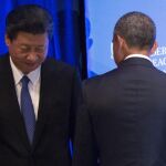 Xi Jinping se cruza con Barack Obama durante la Cumbre de Líderes para el Mantenimiento de la Paz en Nueva York (Estados Unidos)
