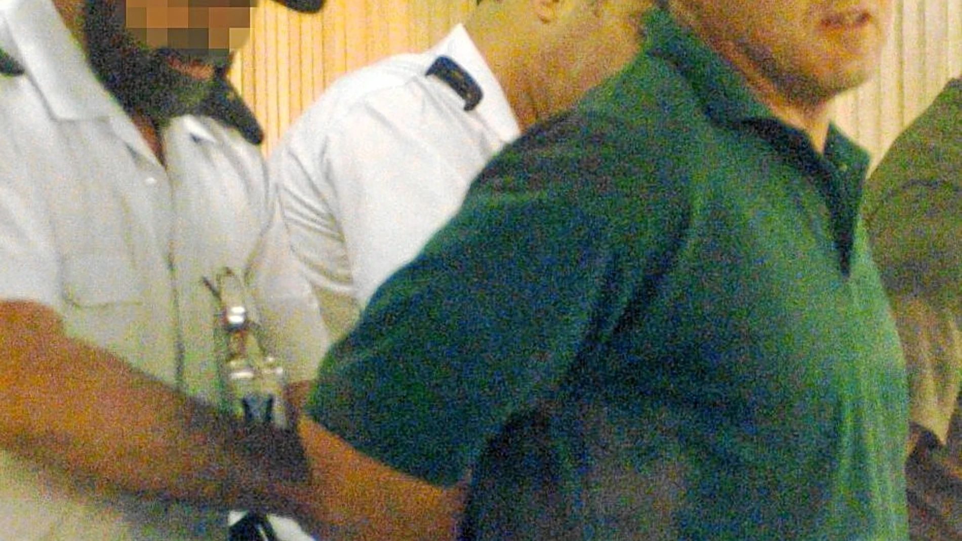El etarra Henry Parot antes de ser juzgado por asesinar al general Víctor Lago