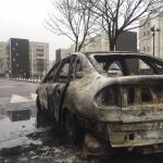 Cinco vehículos fueron incendiados durante los disturbios