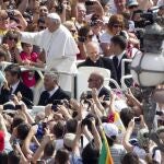 El Papa visitará una favela y se reunirá con presos en Brasil