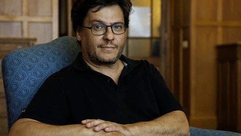 Ricard Solé: «La creación de bacterias sintéticas podría modificar el clima»