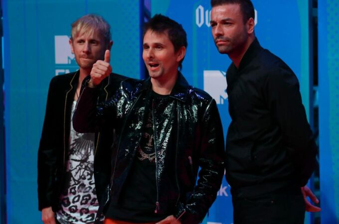 Los británicos Muse llegan a la gala / Foto: Reuters