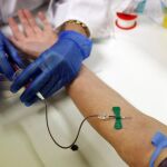 La nueva técnica, en fase experimental, detecta la presencia de un cáncer con un simple análisis de sangre