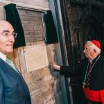 El presidente de Iberdrola junto al arzobispo, inauguraron ayer la nueva iluminación de la Capilla