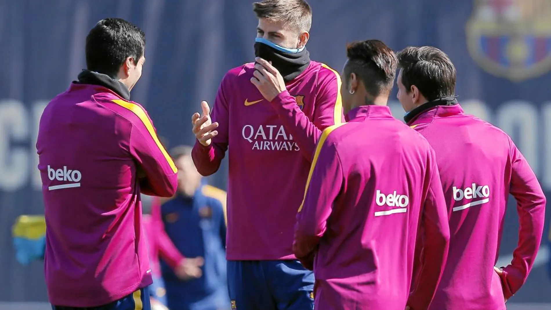 Piqué, Neymar, Suárez y Messi, ayer en la sesión de trabajo del Barcelona, previa al partido de hoy con el Getafe de Escribá