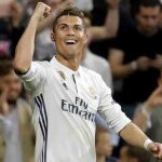 Cristiano Ronaldo celebra tras marcar el tercer gol ante el Atlético de Madrid.