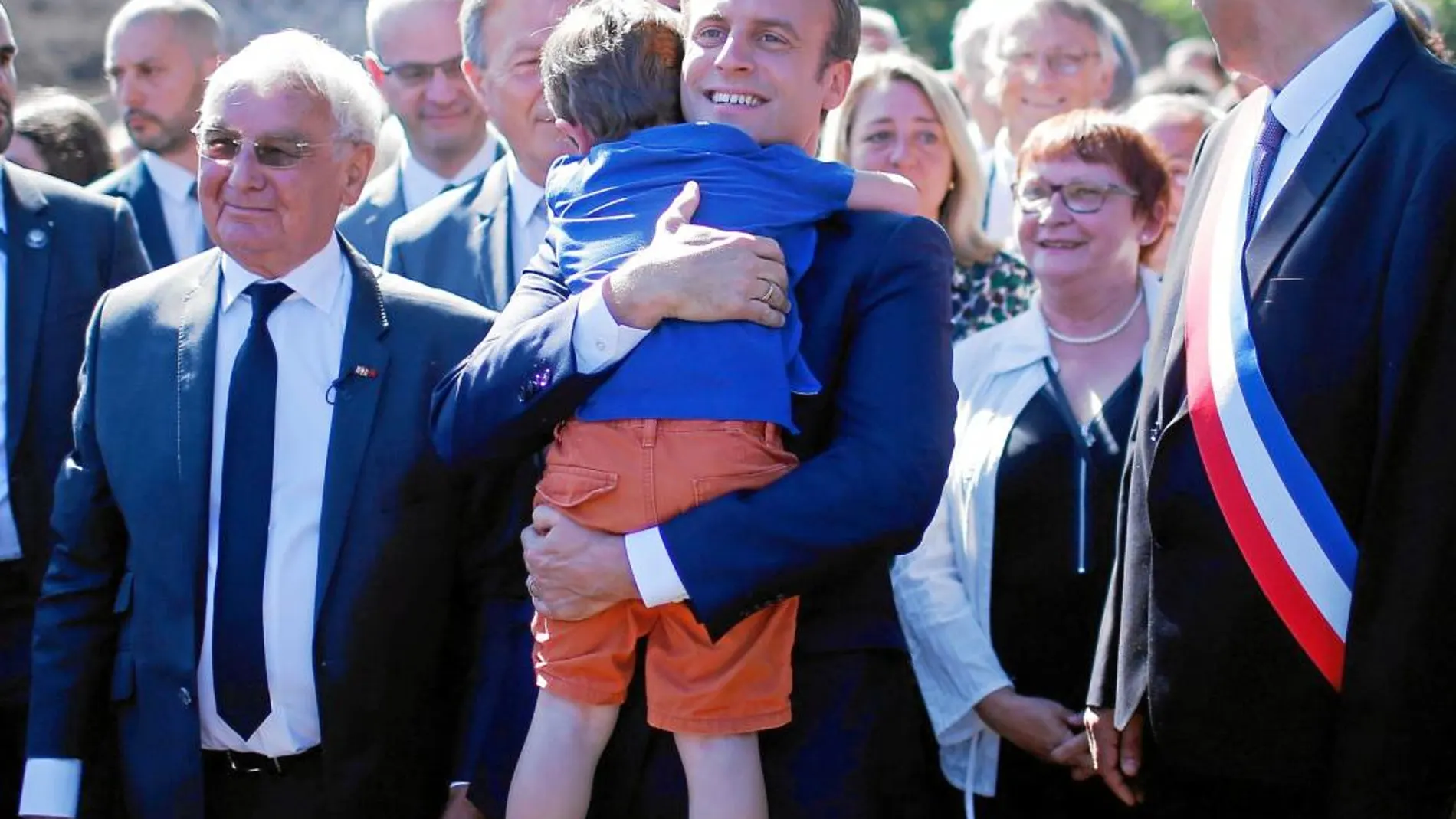 El presidente francés Emmanuel Macron en una visita a Oradour-sur-Glane, ayer