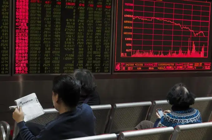 Las Bolsas chinas se desploman por la investigación de las autoridades