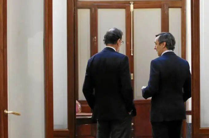 El PSOE busca cercar a Rajoy por la corrupción