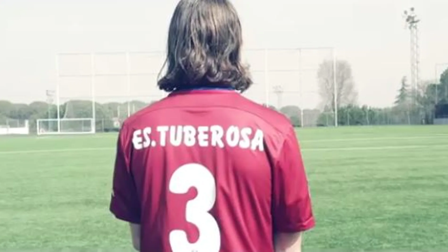El jugador del Atlético de Madrid, Filipe Luis, cede su nombre para luchar contra las enfermedades raras