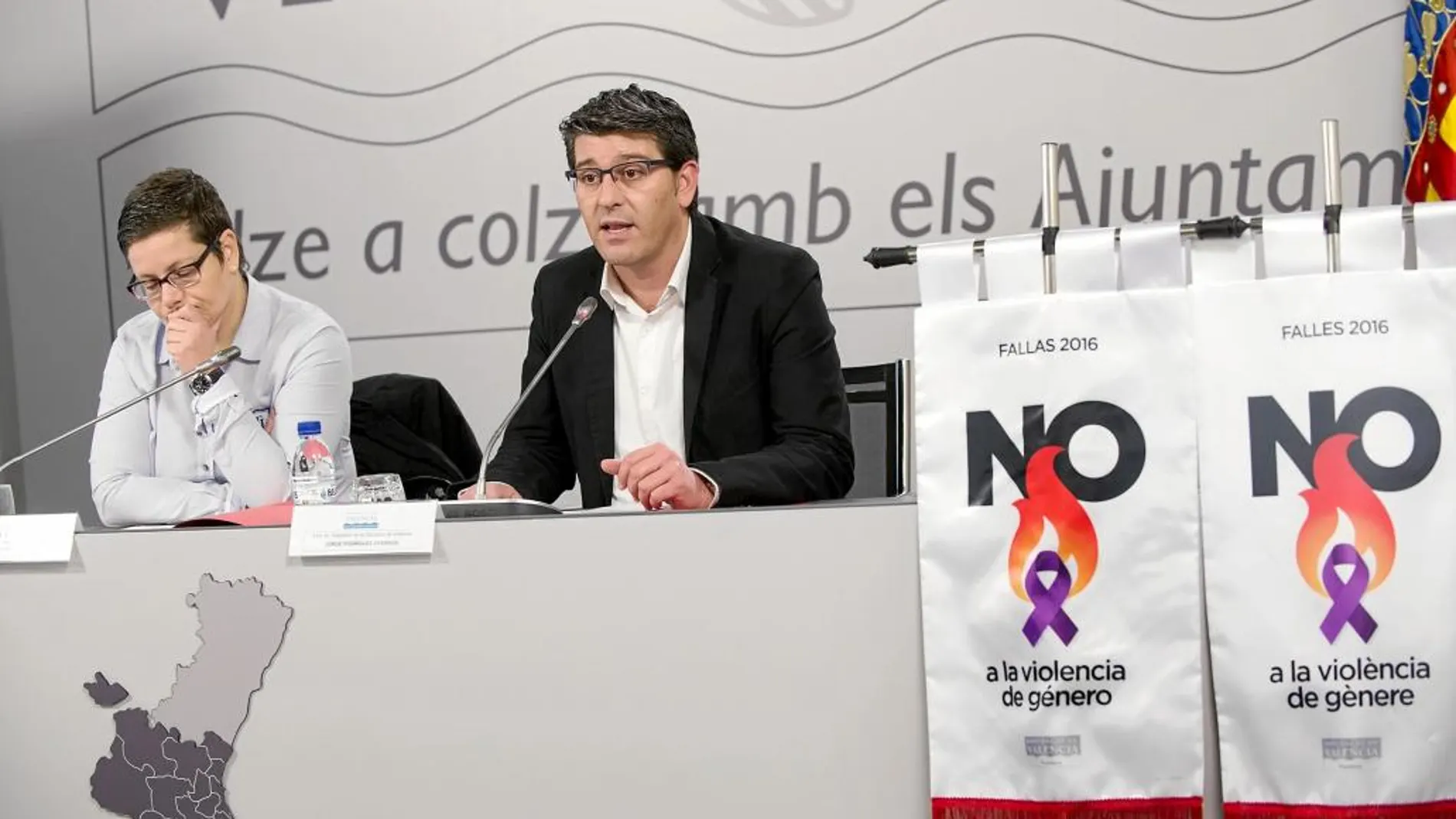 Maria Josep Amigó, Jorge Rodríguez y Emili Altur durante la presentación del Plan de Inversiones Sostenibles