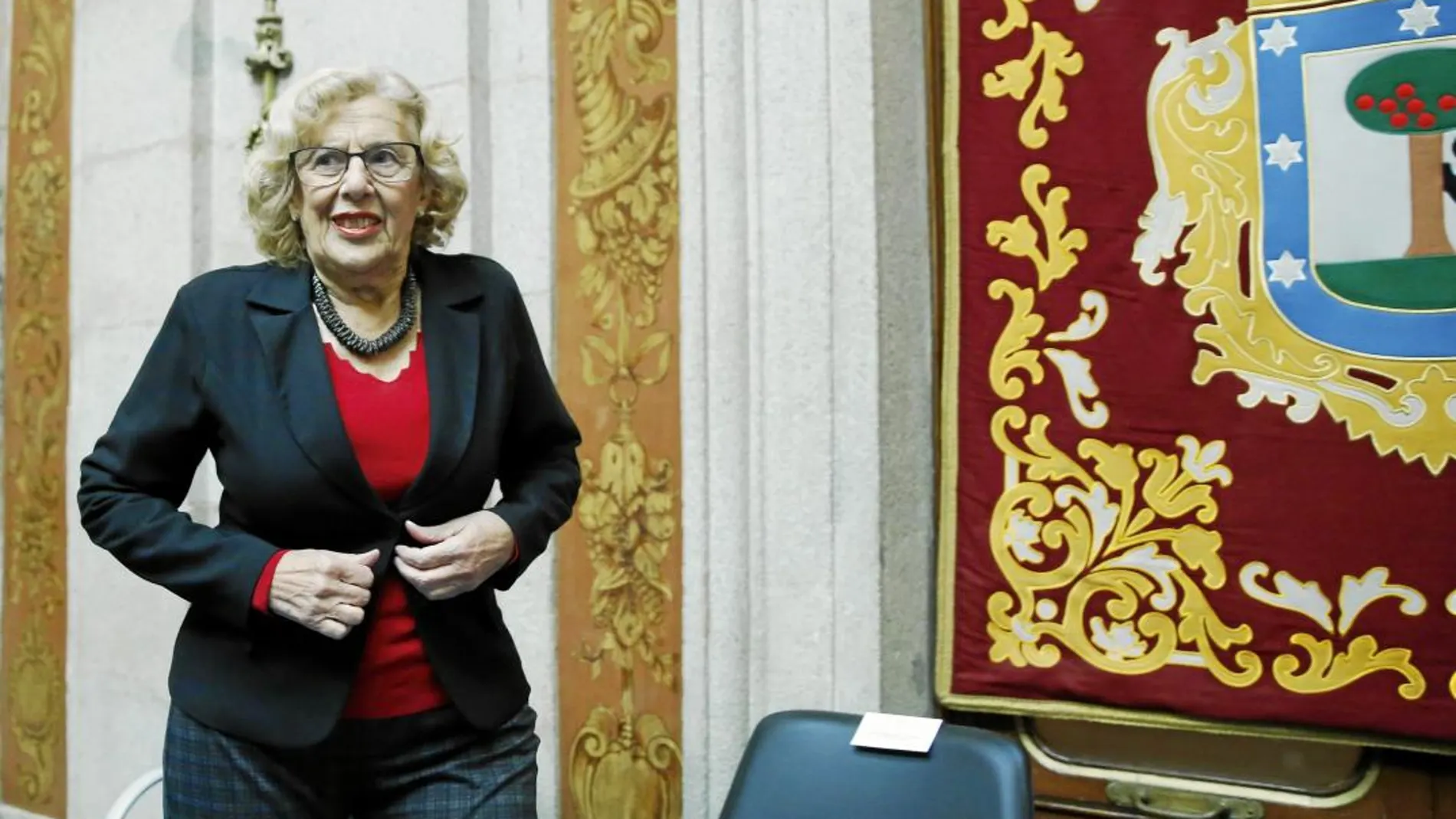 «Debemos ser muy agradecidos», afirmó ayer la alcaldesa en la presentación del proyecto, en alusión al acuerdo alcanzado con los socialistas / Foto: Javier Fdez. Largo