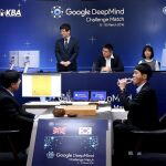 El surcoreano Lee Se-dol, en su combate contra el programa de inteligencia artificial AlphaGo de Google