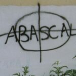 Una de las pintadas con amenazas a Abascal