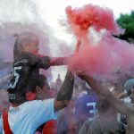 Boca y River no quieren venir a jugar a Madrid por diferentes motivos. Sus hinchas abogan por que se dispute allí
