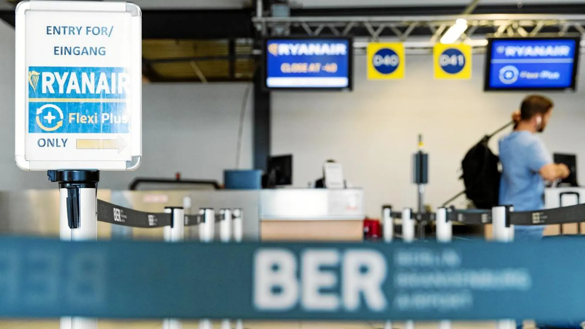 Ryanair cancela 150 vuelos por la huelga de pilotos y TCP en Alemania