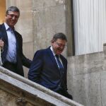 El presidente de la Generalitat, ayer junto al conseller de Economía y la consellera de Vivienda