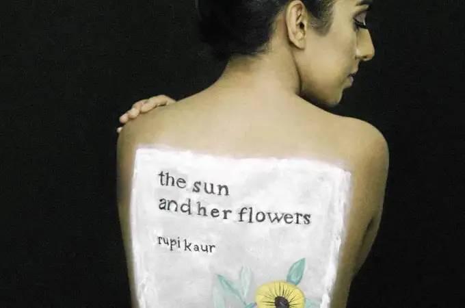 Rupi Kaur: conquistar poéticamente el mundo desde Instagram