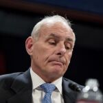 John Kelly durante la comparecencia ante el comité de la Cámara de Representantes