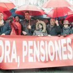 La protesta de la plataforma de pensionistas de marzo en la que participó Sánchez