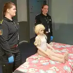  Cuando el sexo es con niñas de plástico: detectan muñecas con apariencia de niñas de entre 4 y 10 años