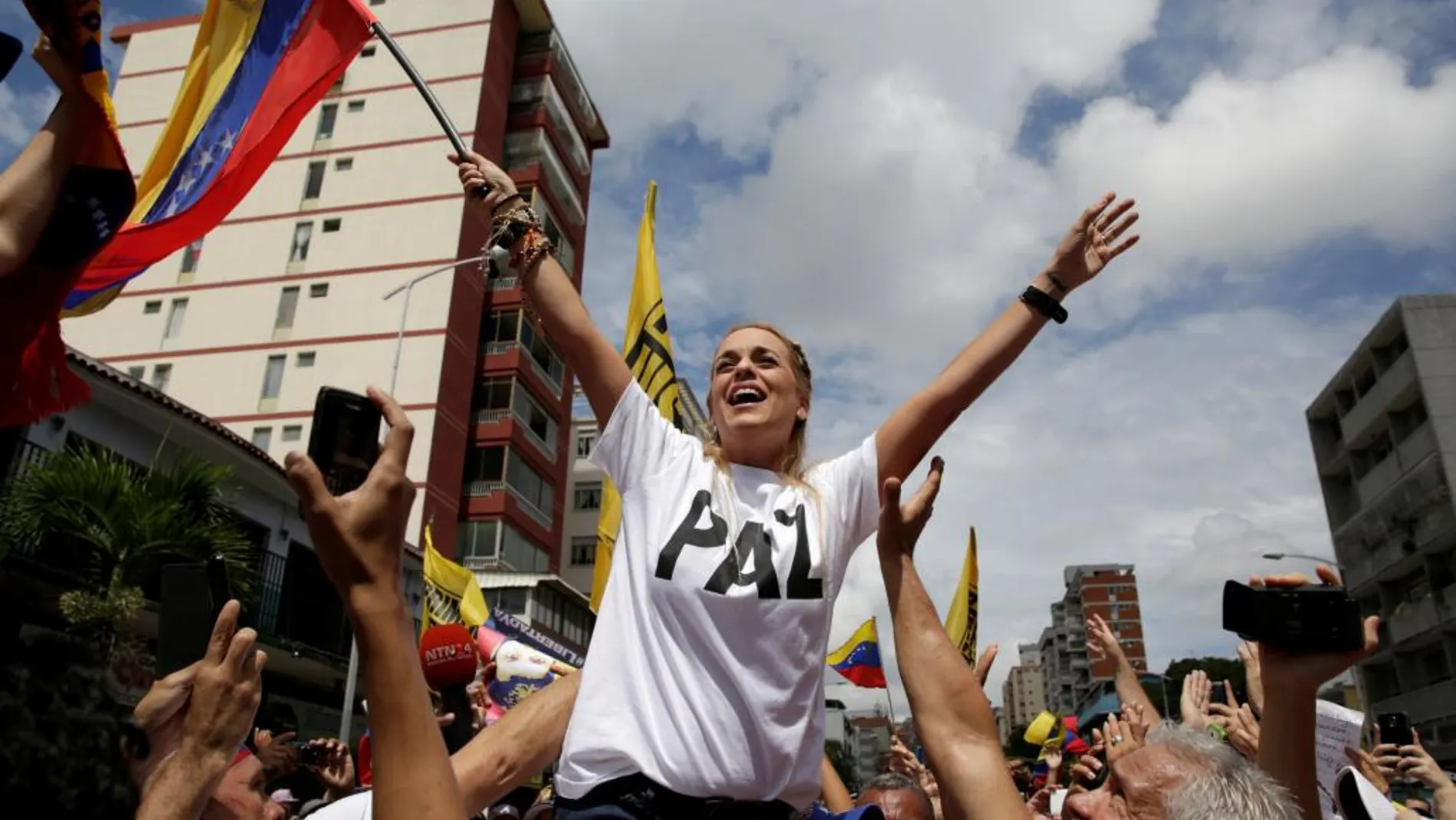 Lilian Tintori, hoy, durnate la manifestación en Caracas.