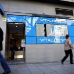 El juez de la Audiencia permite la venta de las clínicas Vitaldent por 18,5 millones de euros