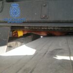 Rescatan a una inmigrante en riesgo de asfixia oculta en el maletero de un coche