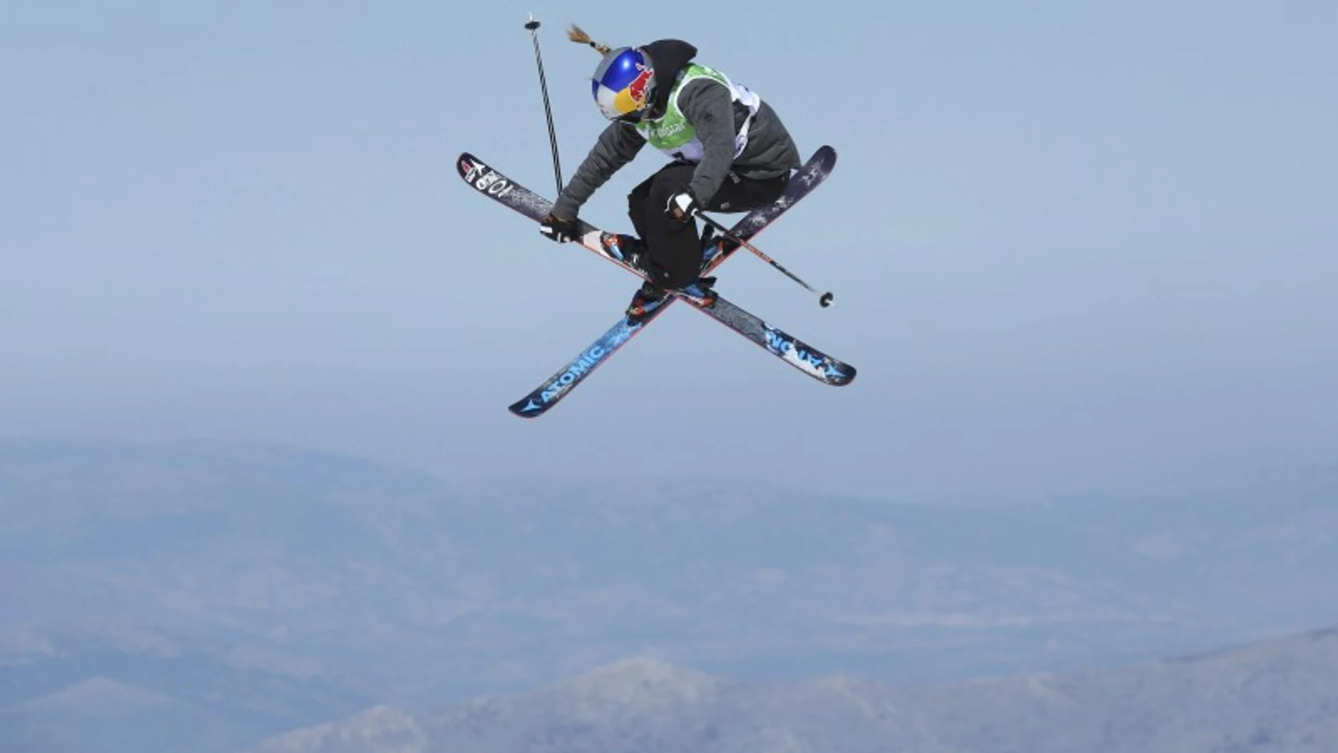 La francesa Tess Ledeux campeona del mundo de slopestyle de esquí acrobático