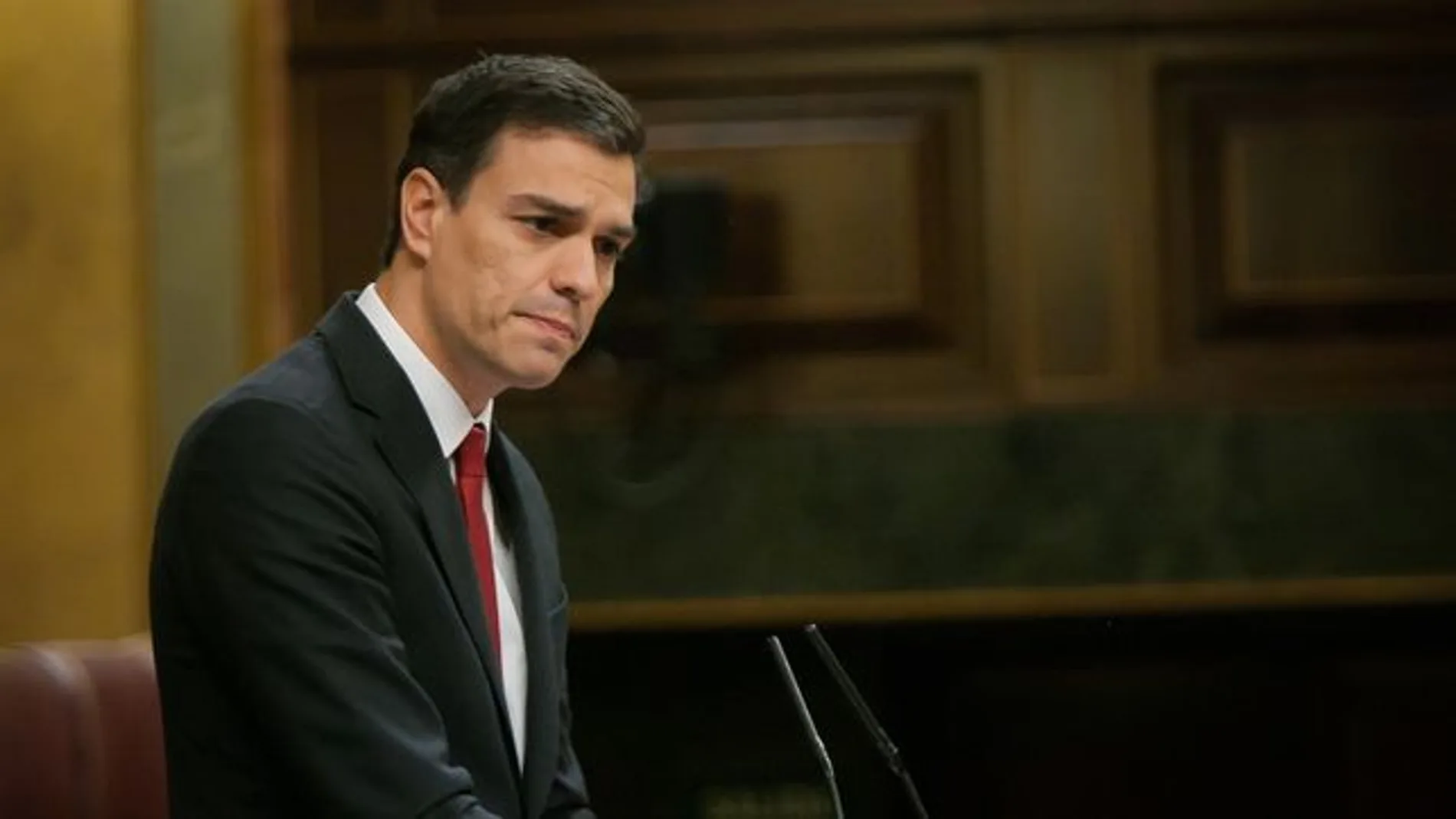 ...y los diputados del PSOE se abstendrán por imperativo de Sánchez
