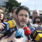 El líder de Ciudadanos en la Comunidad de Murcia, Miguel Sánchez, atiende a los medios de comunicación