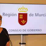 La portavoz del Ejecutivo regional, Noelia Arroyo, compareció ayer en rueda de prensa en el Palacio de San Esteban para informar de los asuntos tratados en la reunión del Consejo de Gobierno