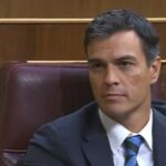Sánchez, muy serio