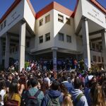 Un millar de estudiantes y docentes se concentraron en la Facultad de Ciencias de la Educación granadina / Foto: EP