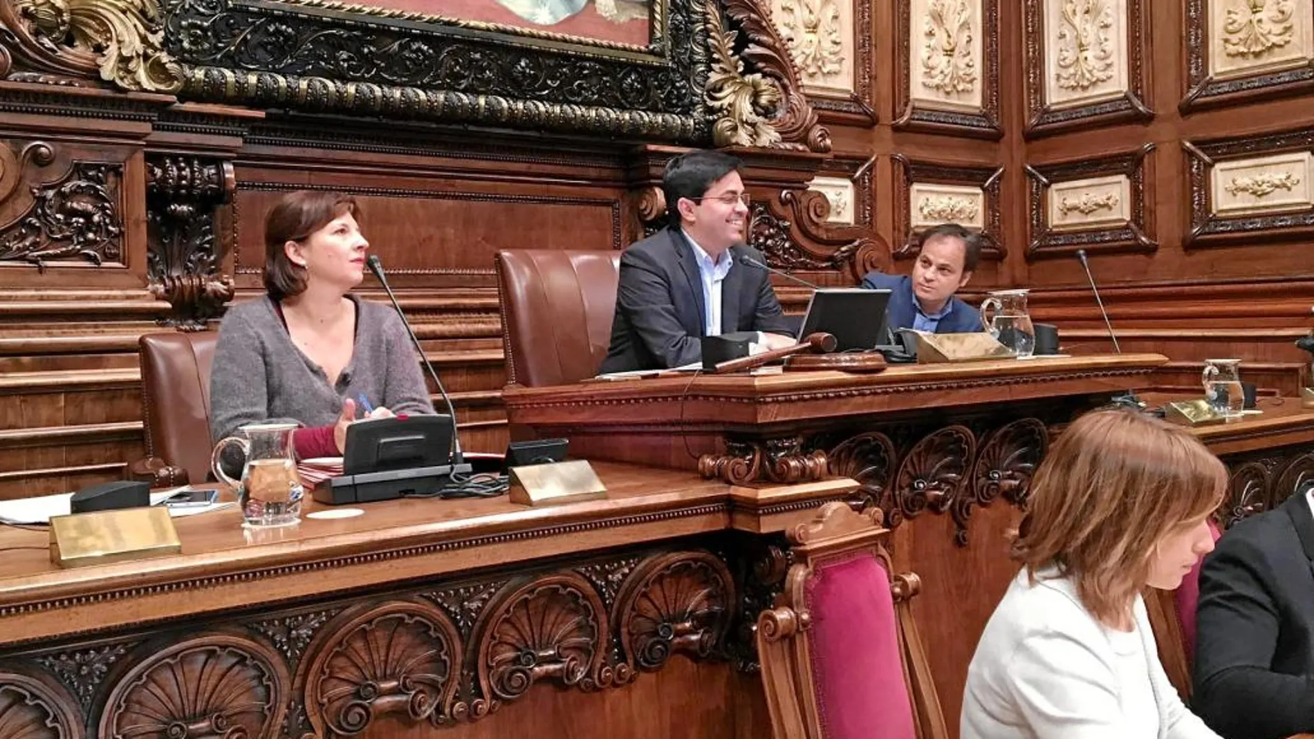 Gerardo Pisarello, alcalde accidental, ocupó el lugar de Ada Colau, de baja maternal
