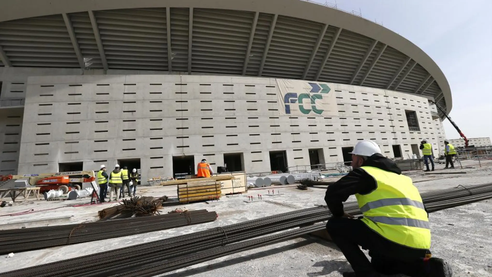 El obús se encontraba en la parte exterior del estadio