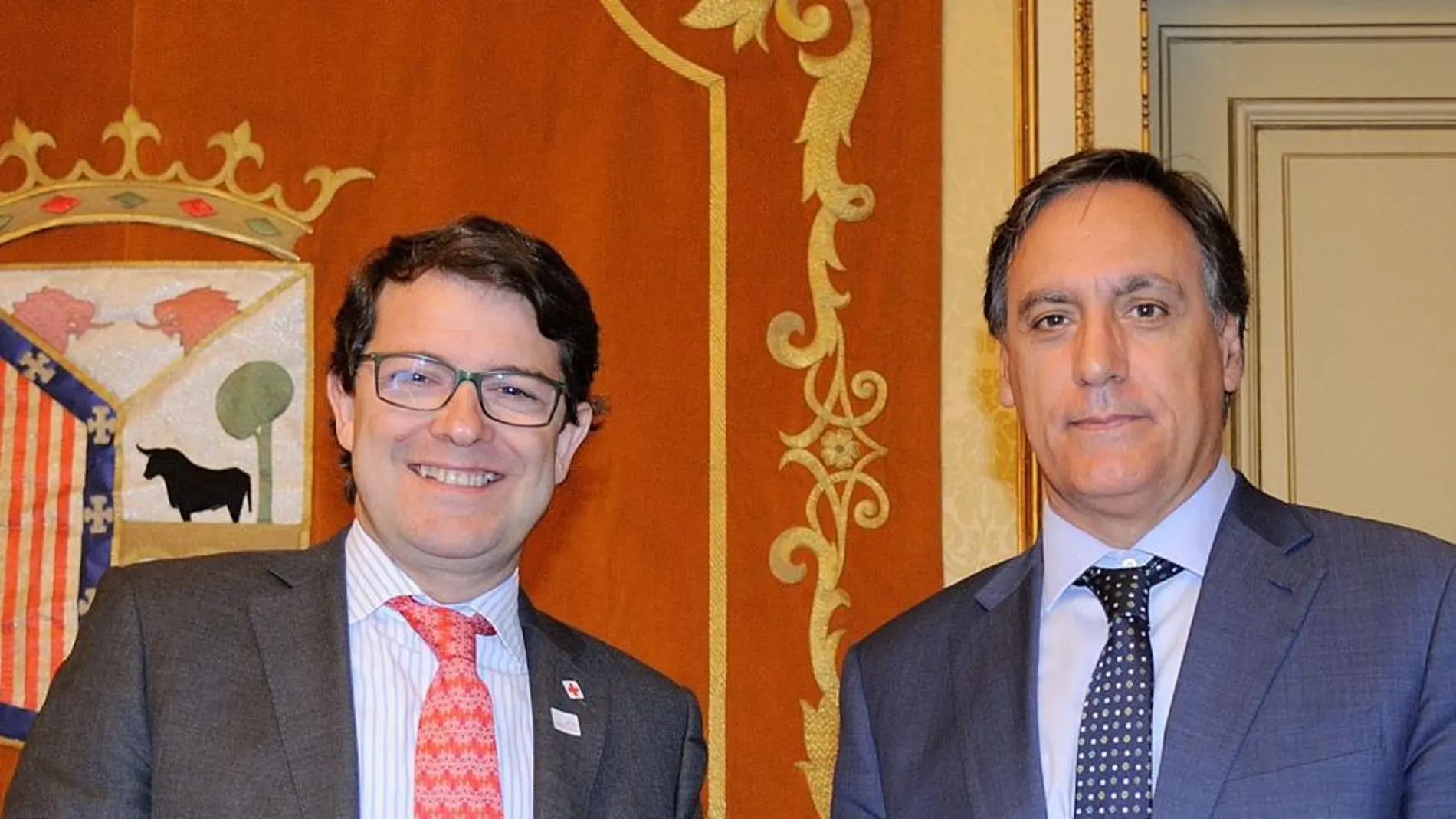 El alcalde Alfonso Fernández Mañueco presenta el plan junto a García Carbayo