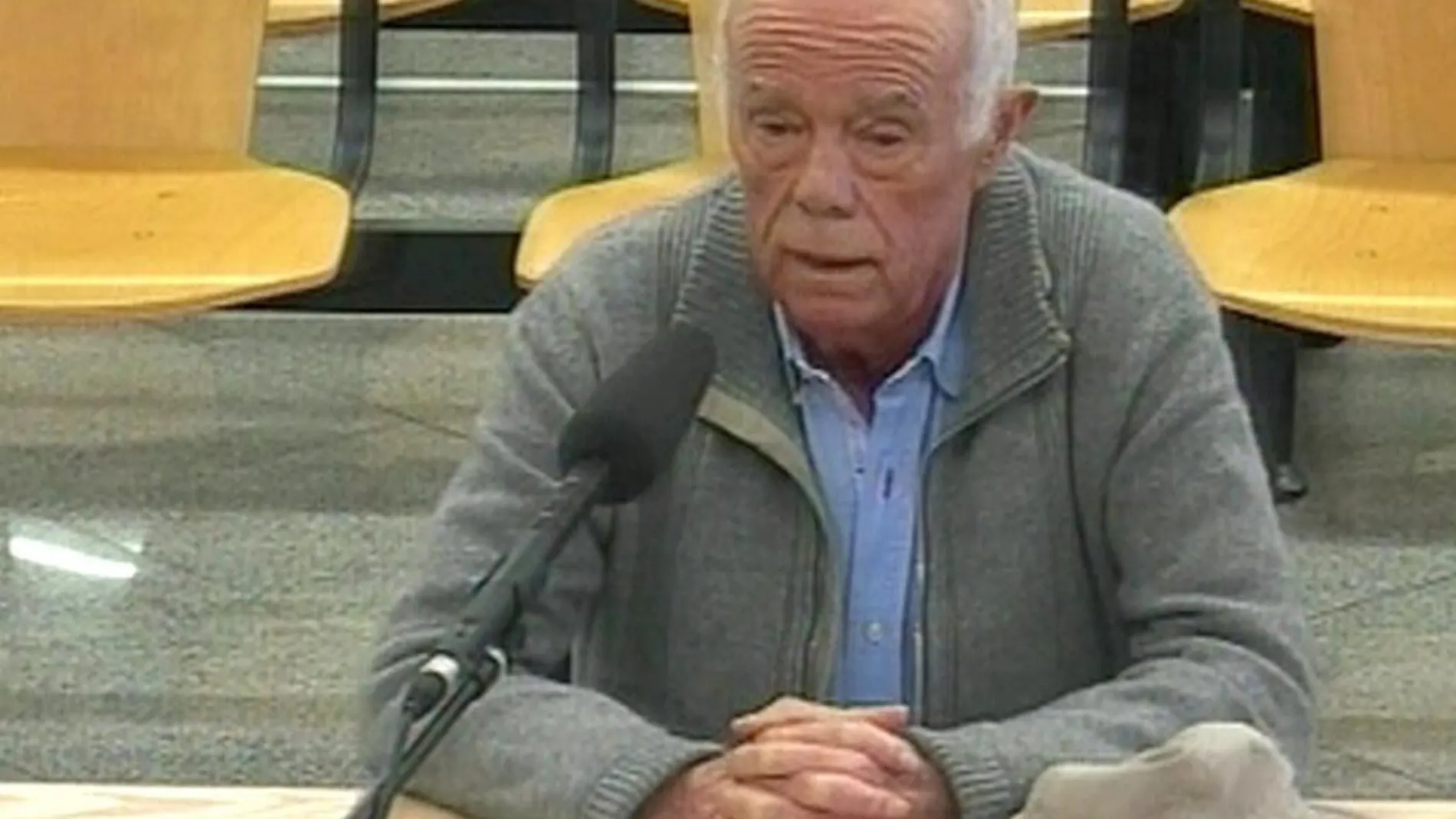 El extesorero del PP Rosendo Naseiro durante su declaración como testigo en el juicio de Gürtel.