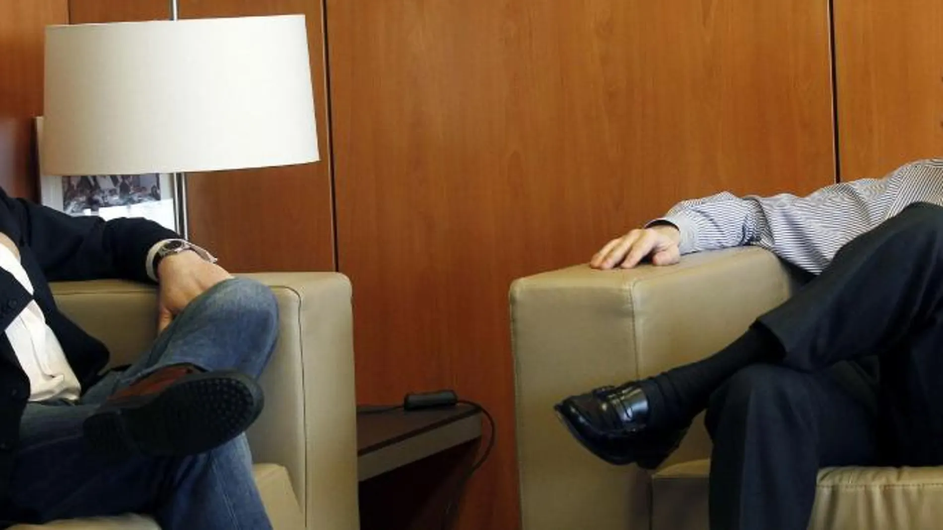 Alfredo Pérez Rubalcaba y Pachi Vázquez en la reunión mantenida en marzo para cerrar un acuerdo sobre las primerias, ahora roto.