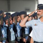 Primera visita de Felipe VI a la base de Morón