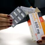 Una caja de ibuprofenos
