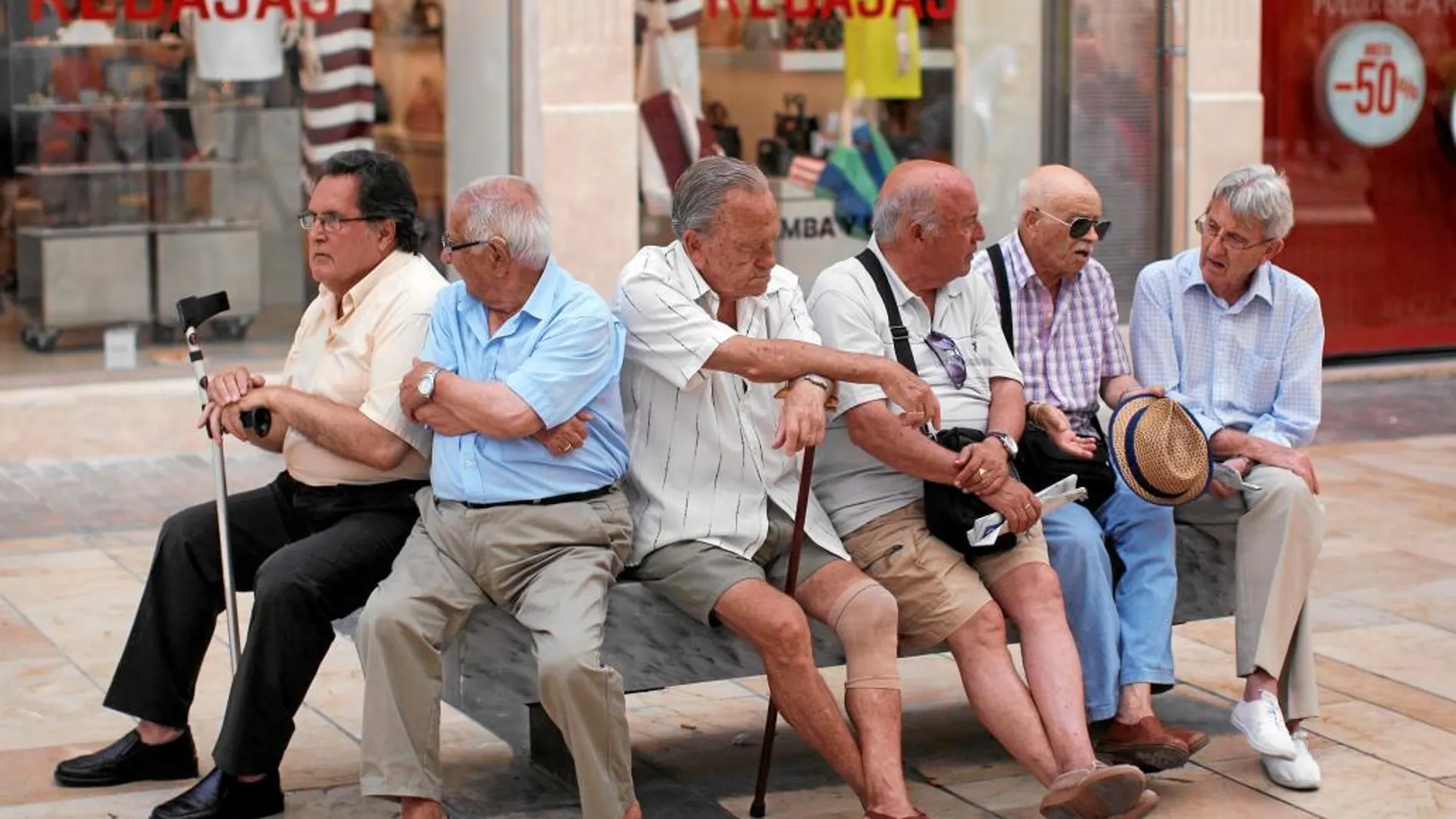 La nómina mensual de las pensiones supera ya los 8.400 millones de euros