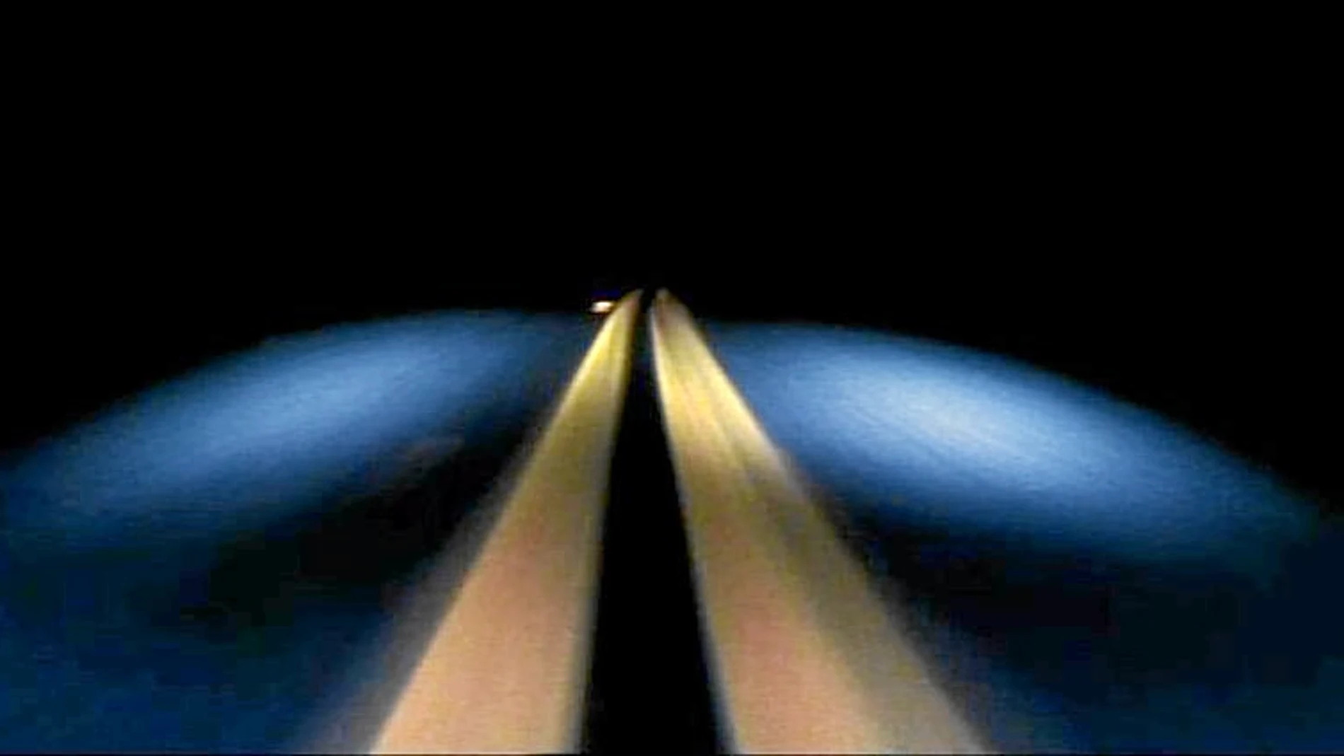 El filme «Carretera perdida», de David Lynch, abría con el tema «I’m Deranged», de Bowie